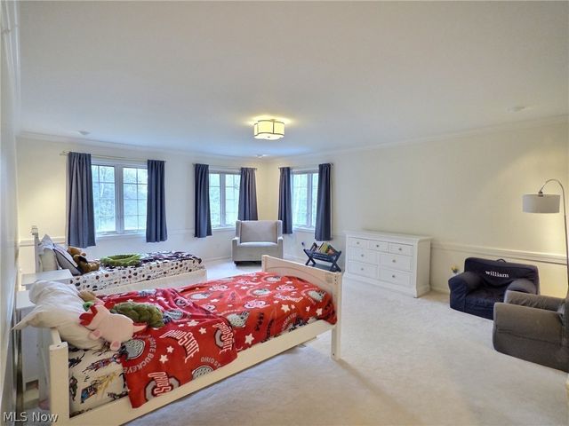 1160 Fox Hill Drive, Gates Mills, OH 44040