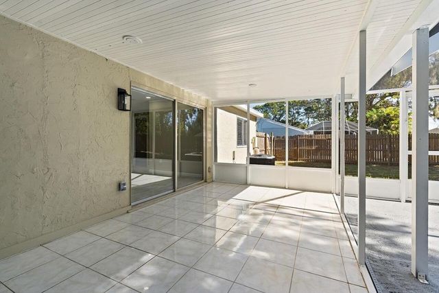 111 Alameda Avenue, Sebastian, FL 32958