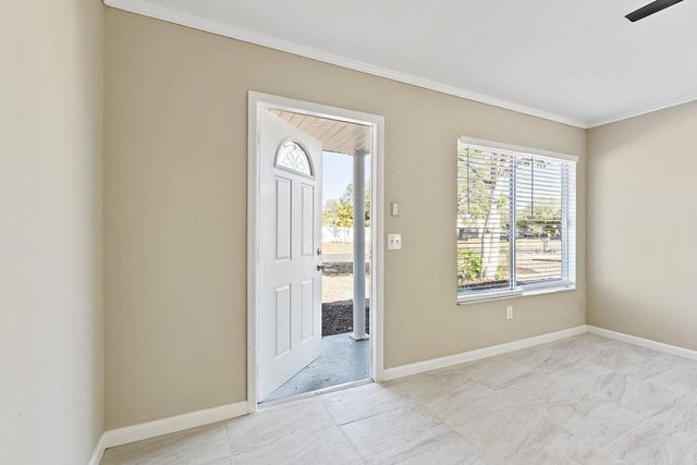 111 Alameda Avenue, Sebastian, FL 32958