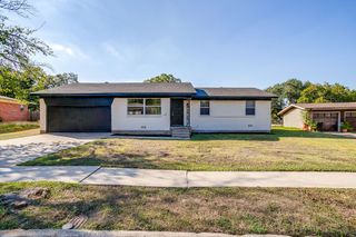 1312 Southern Boulevard, Cleburne, TX 76033