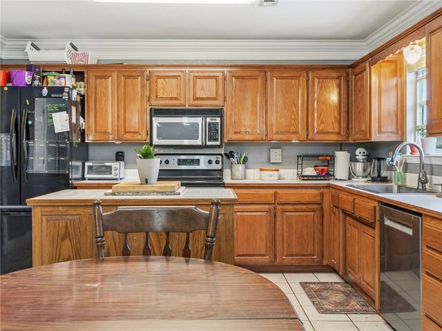 2701 W Easy Street, Rogers, AR 72756