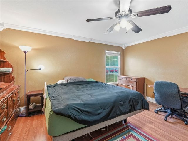 2701 W Easy Street, Rogers, AR 72756