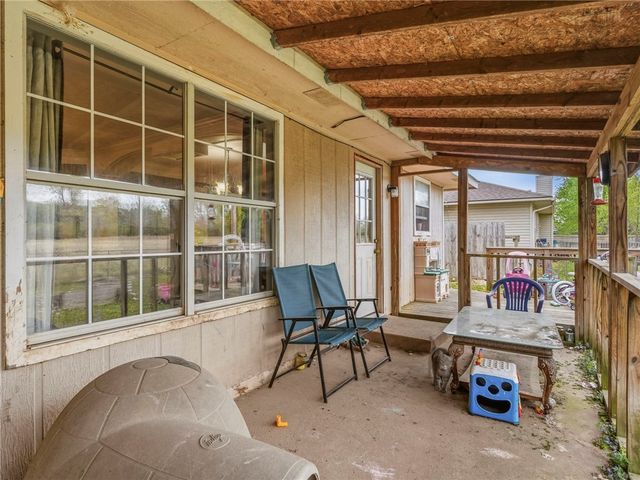 2701 W Easy Street, Rogers, AR 72756
