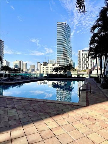 31 SE 5th Street 4214, Miami, FL 33131
