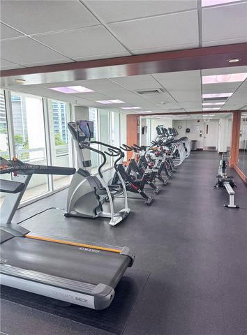 31 SE 5th Street 4214, Miami, FL 33131