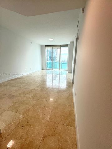 31 SE 5th Street 4214, Miami, FL 33131