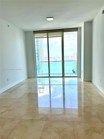 31 SE 5th Street 4214, Miami, FL 33131