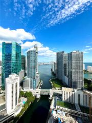 31 SE 5th Street 4214, Miami, FL 33131