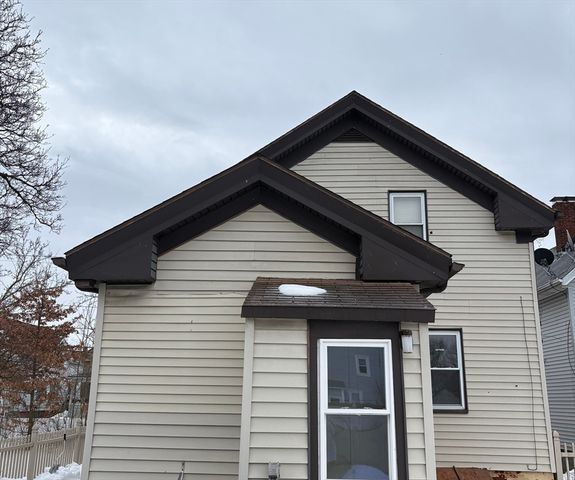 44 Walnut St., East Providence, RI 02914