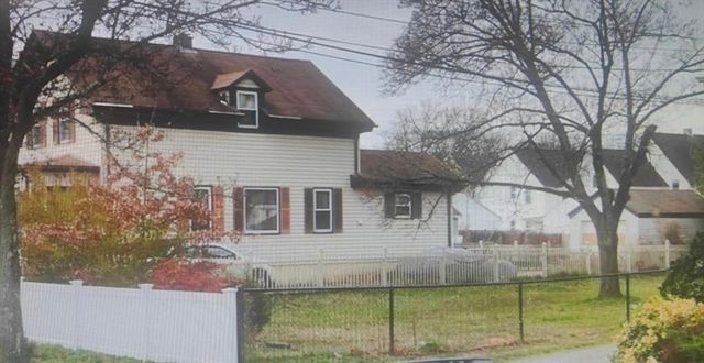 44 Walnut St., East Providence, RI 02914