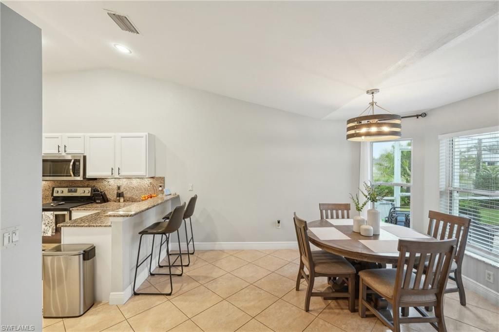 Image 15 of property listing at 3717 Agualinda BLVD, Cape Coral, FL 33914
