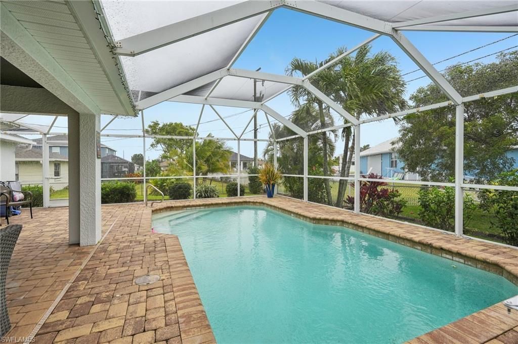 Image 34 of property listing at 3717 Agualinda BLVD, Cape Coral, FL 33914