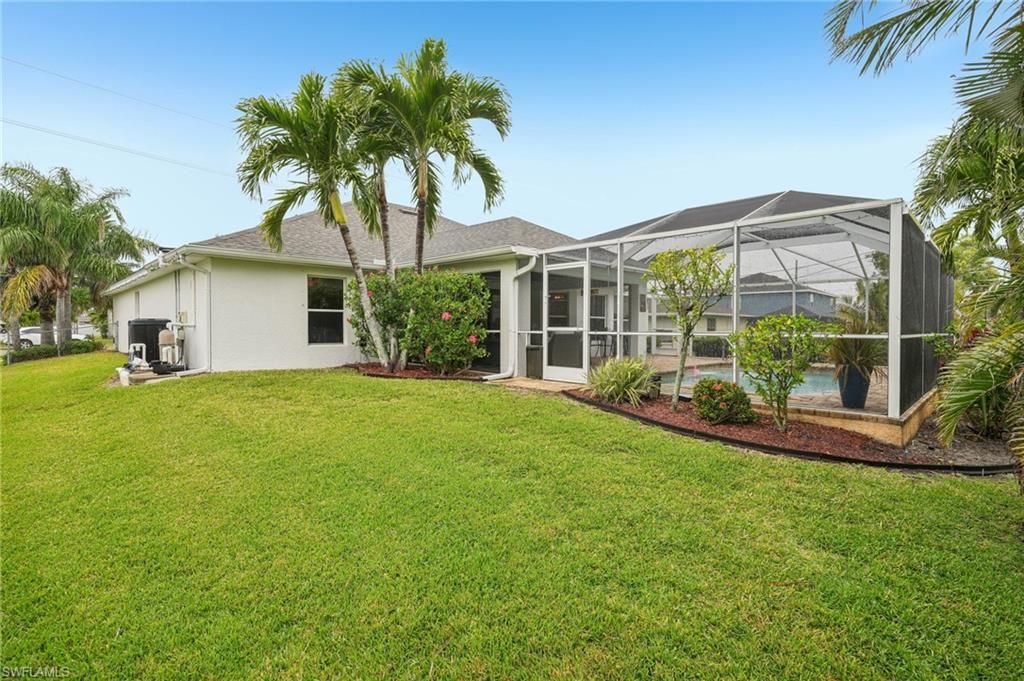 Image 38 of property listing at 3717 Agualinda BLVD, Cape Coral, FL 33914
