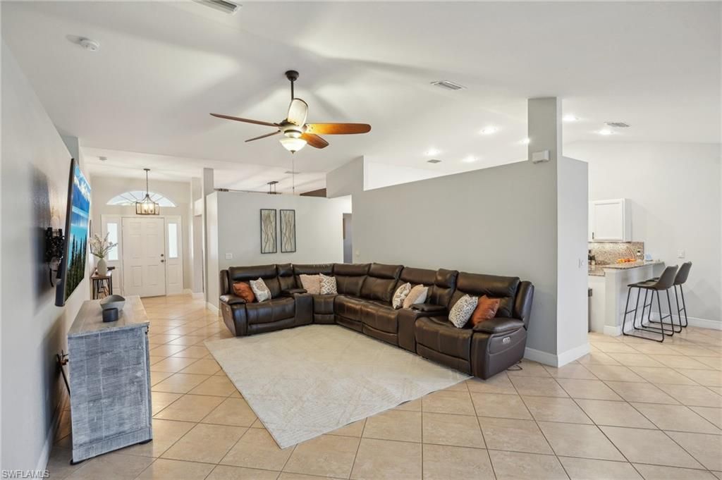Image 6 of property listing at 3717 Agualinda BLVD, Cape Coral, FL 33914