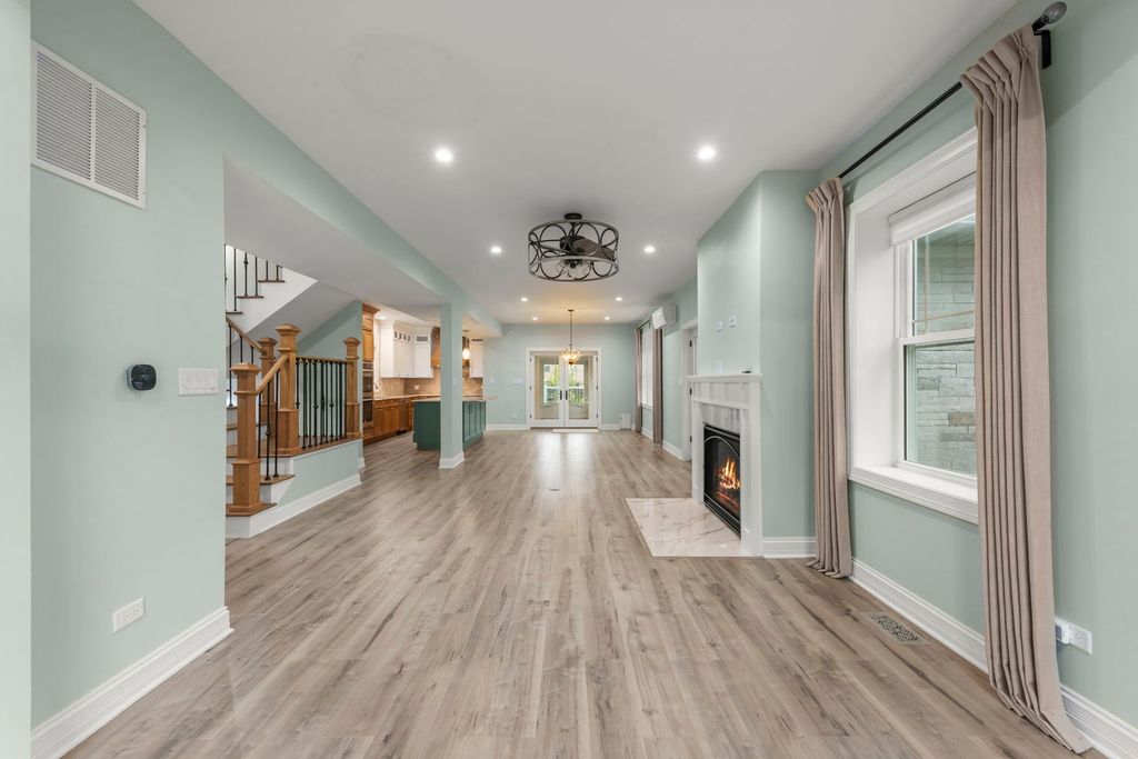 9215 S Damen Avenue, Chicago, IL 60643 — photo 2