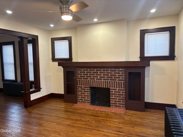 616 Kenwood Avenue, Bethlehem, NY 12054