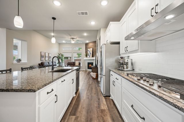 3936 Primrose Drive, Aubrey, TX 76227