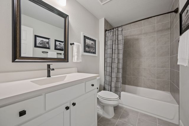 3936 Primrose Drive, Aubrey, TX 76227