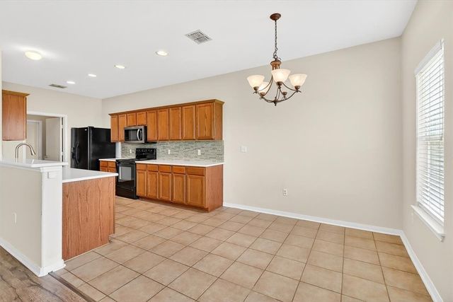 2625 Las Brisas St, Corpus Christi, TX 78414