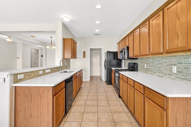 2625 Las Brisas St, Corpus Christi, TX 78414