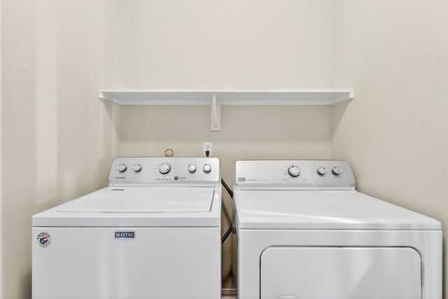 2625 Las Brisas St, Corpus Christi, TX 78414