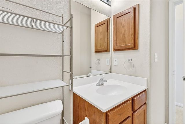 2625 Las Brisas St, Corpus Christi, TX 78414