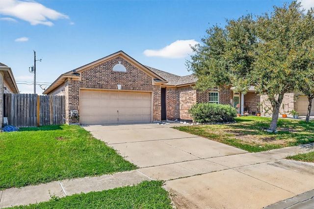 2625 Las Brisas St, Corpus Christi, TX 78414