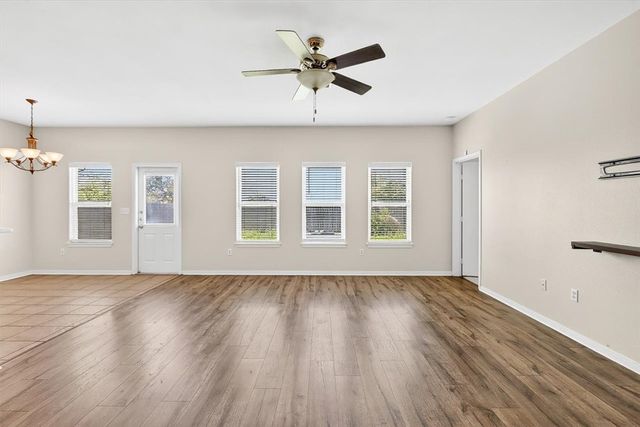 2625 Las Brisas St, Corpus Christi, TX 78414