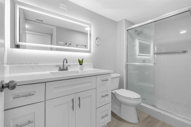 4025 Yarmouth B 4025, Boca Raton, FL 33434