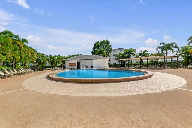 4025 Yarmouth B 4025, Boca Raton, FL 33434