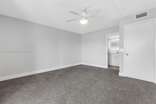 4025 Yarmouth B 4025, Boca Raton, FL 33434