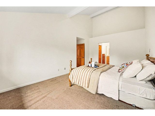 31719 Rocky Village Dr 407, Evergreen, CO 80439