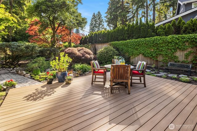 10250 SE 21st Street, Bellevue, WA 98004