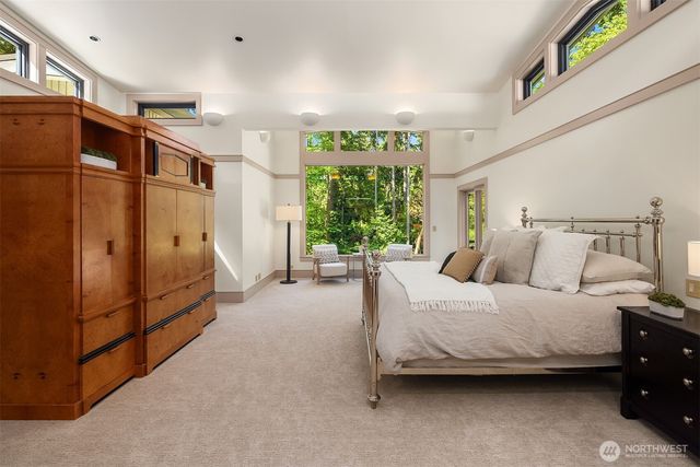 10250 SE 21st Street, Bellevue, WA 98004