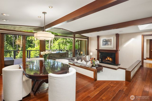 10250 SE 21st Street, Bellevue, WA 98004