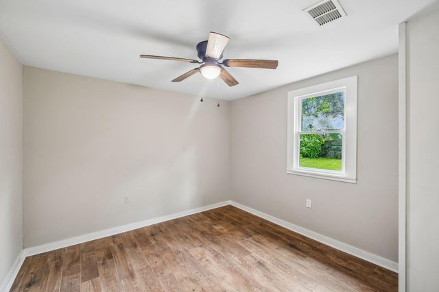 4717 Mint Avenue, North Charleston, SC 29405