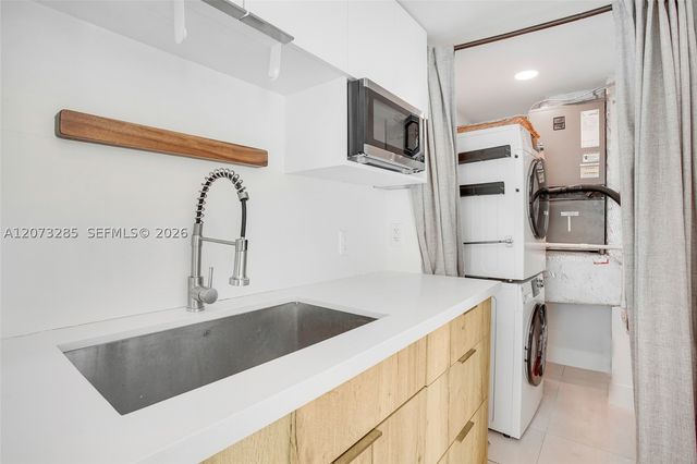 1528 Brickell Ave 211, Miami, FL 33129