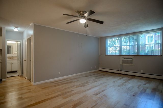 3 Tara Drive 4, Weymouth, MA 02188