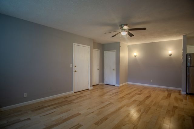 3 Tara Drive 4, Weymouth, MA 02188