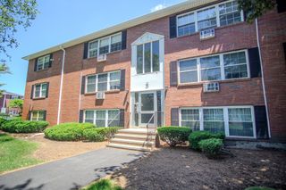 3 Tara Drive 4, Weymouth, MA 02188