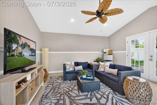 150 River Park Place, Dundee Village, MI 48131