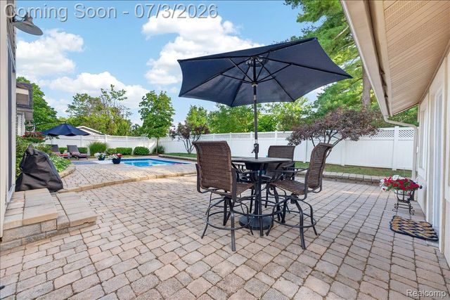 150 River Park Place, Dundee Village, MI 48131