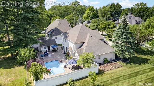 150 River Park Place, Dundee Village, MI 48131