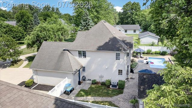 150 River Park Place, Dundee Village, MI 48131