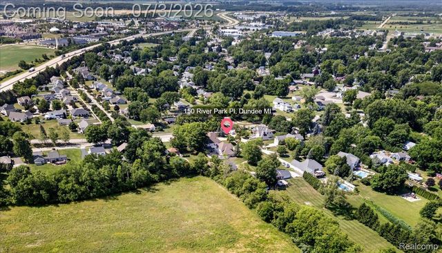 150 River Park Place, Dundee Village, MI 48131