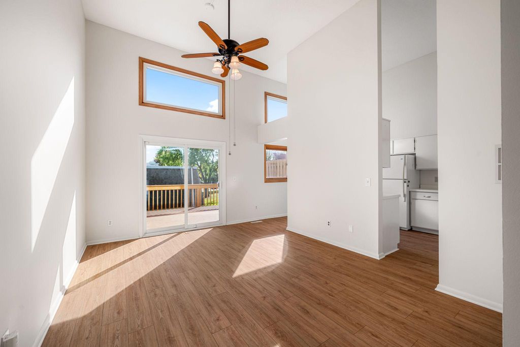 10461 Dupont Road S, Bloomington, MN 55431 — exterior
