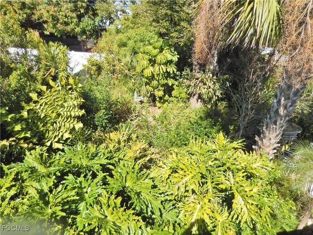 229 SE 46th LN, Cape Coral, FL 33904