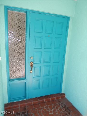 229 SE 46th LN, Cape Coral, FL 33904