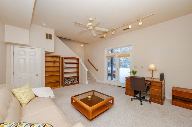 8 Coles Way, Atkinson, NH 03811