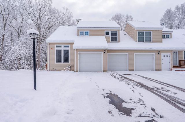 8 Coles Way, Atkinson, NH 03811